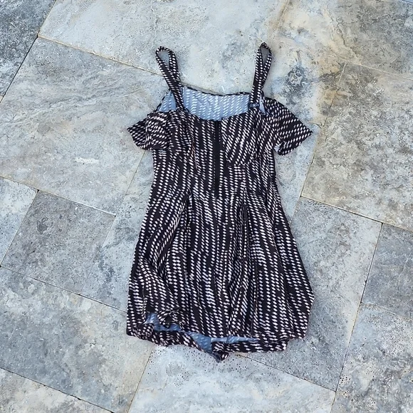 Donating Make an Offer Free People paper flowers printed mini dress - Picture 4 of 10